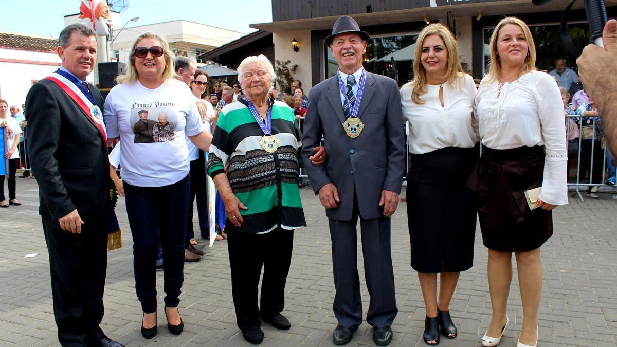 Reunião define a organização do Desfile das Famílias “A Saga do Valentes 1 IMG_3904