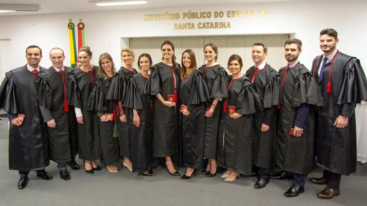 MPSC empossa 14 novos Promotores de Justiça