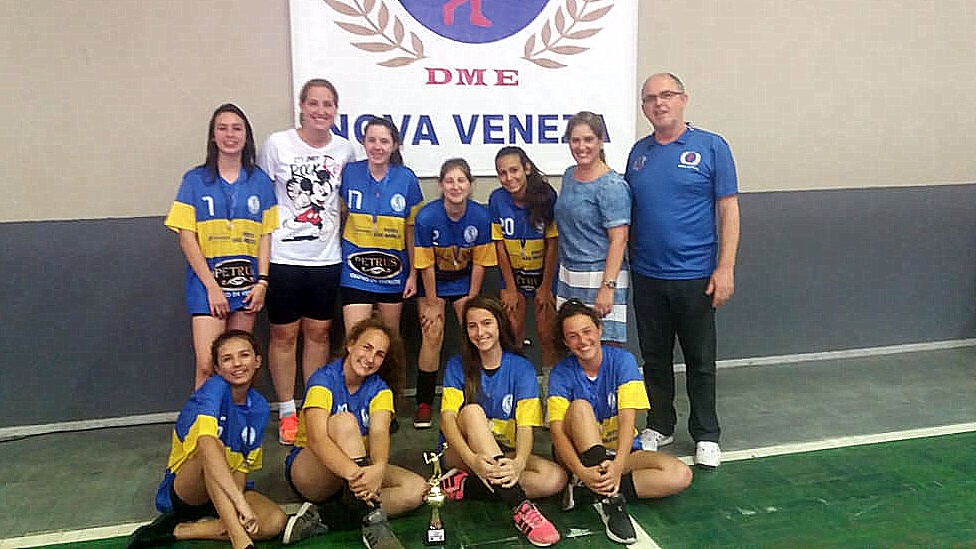 Escola Municipal Caravaggio é campeã em dois naipes na etapa de voleibol do Jevs 5 Escola Municipal Caravaggio é campeã em dois naipes na etapa de voleibol do Jevs