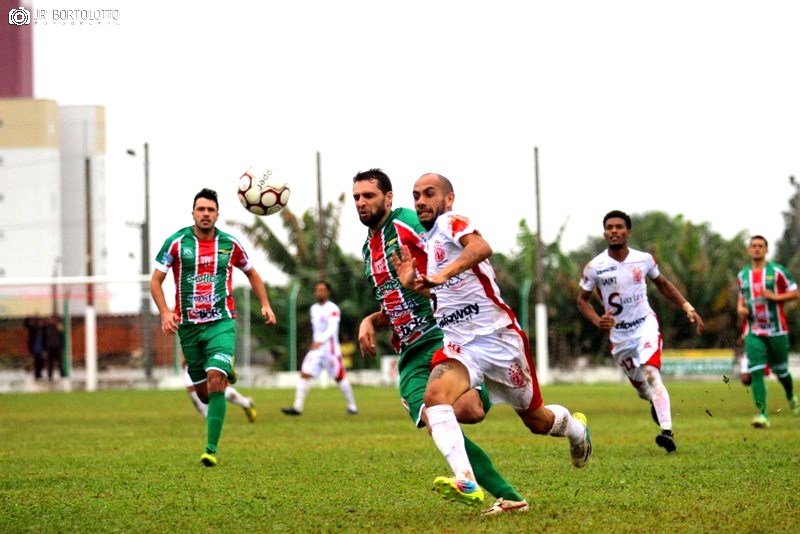 Metropolitano perde para o Rui Barbosa na primeira partida das semifinais da LARM