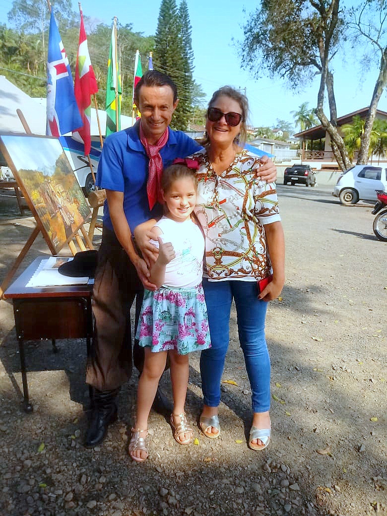 Moradora do São Bento Baixo é destaque mirim pelo talento com a gaita
