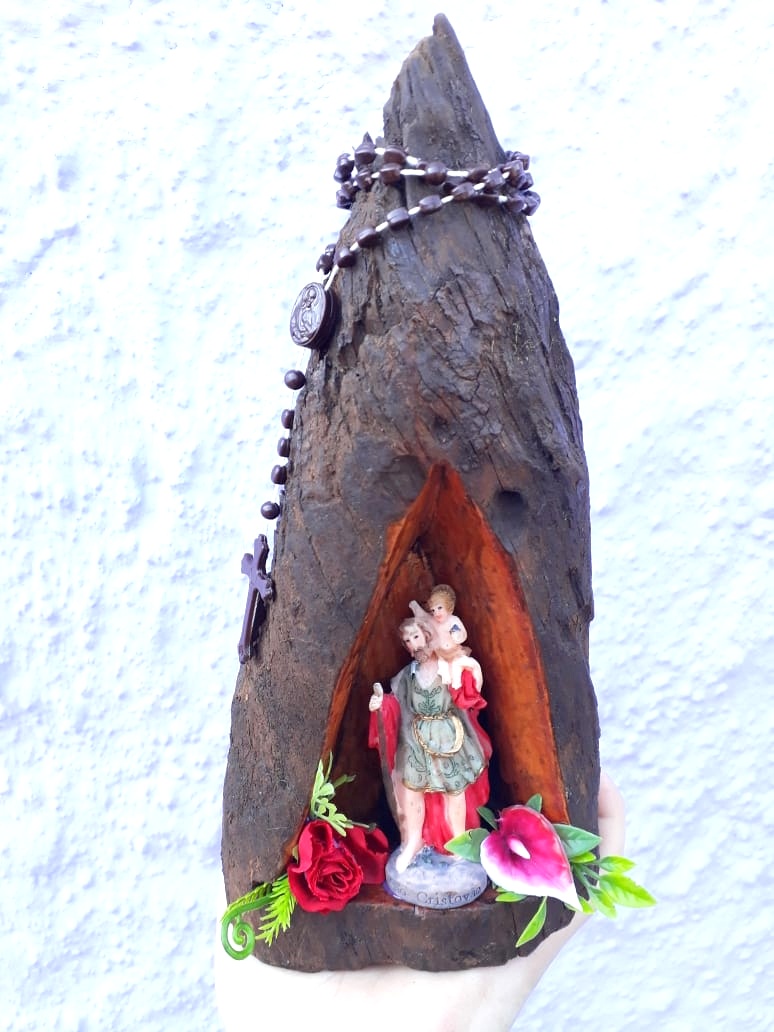 Nó de Pinho disponibilizará grutas para o dia de finados