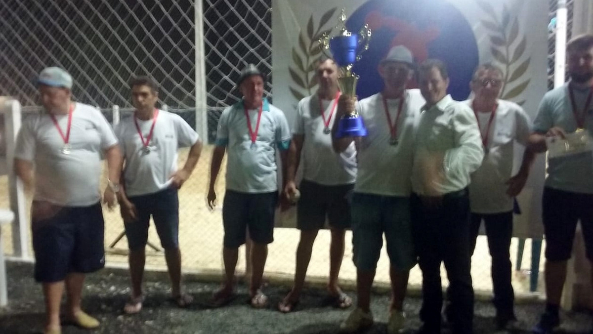 Linha Minerva é campeã de Bocha de Piumbo 2018