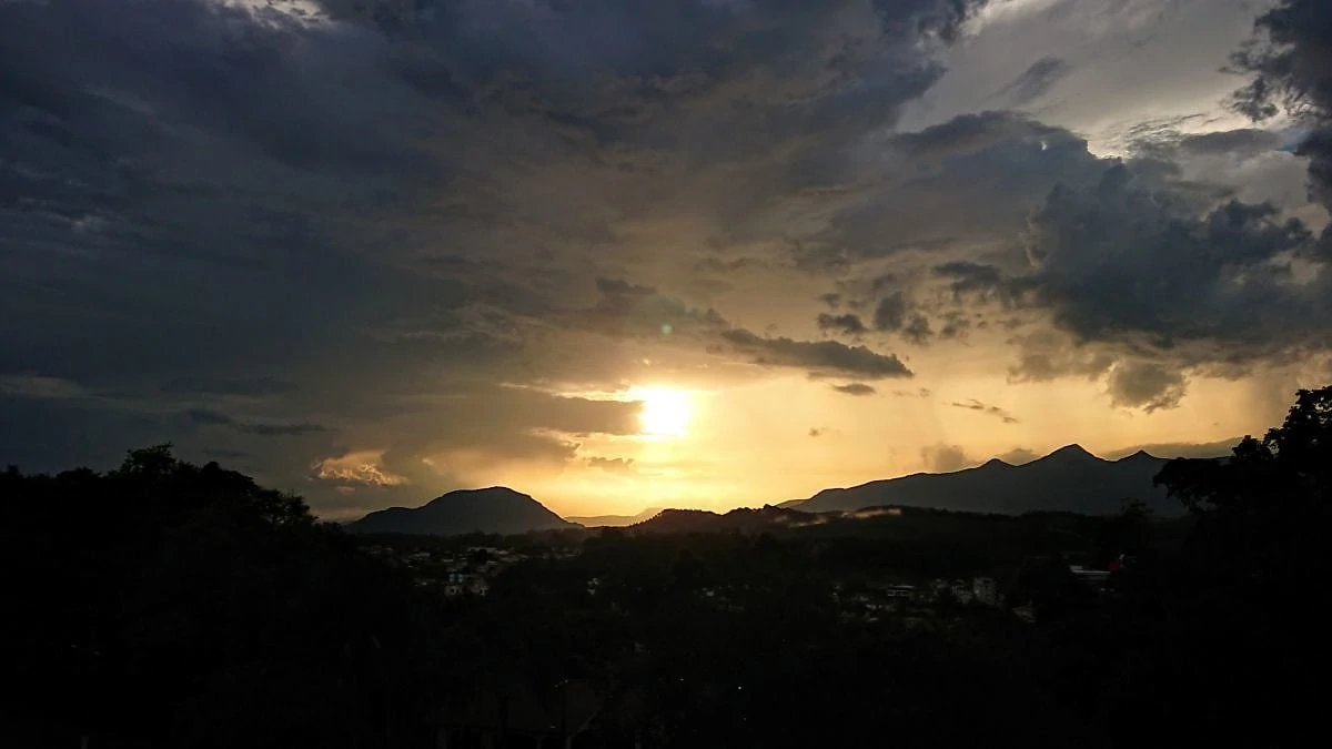 Semana de sol com tardes mais quentes em SC