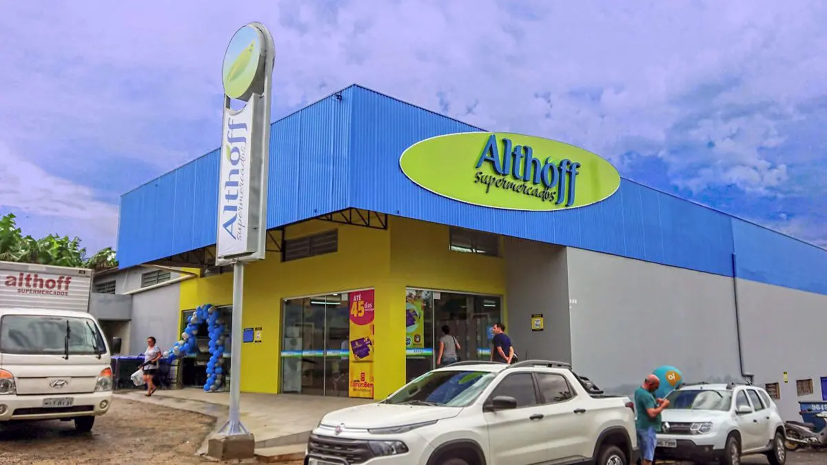 Althoff Supermercados inaugura loja no Caravaggio