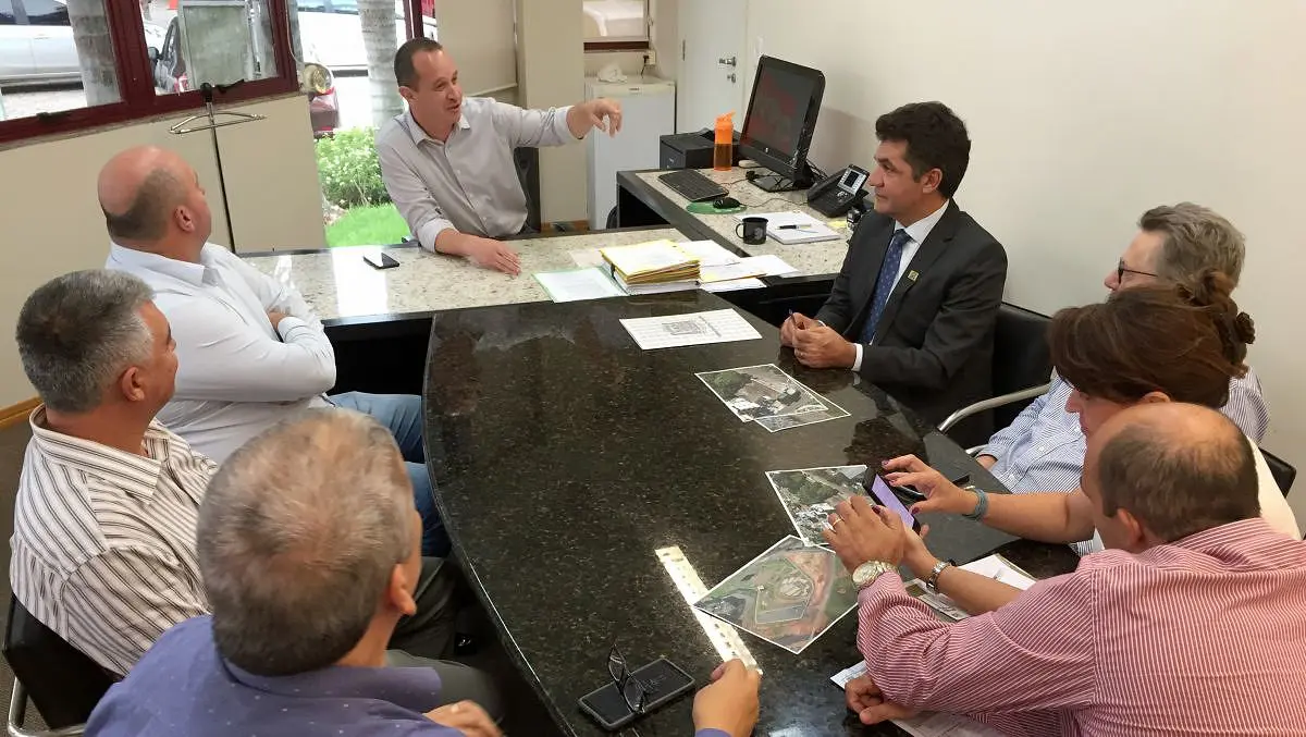 Secretário da Amrec e prefeito de Criciúma propõe permuta para o Saer