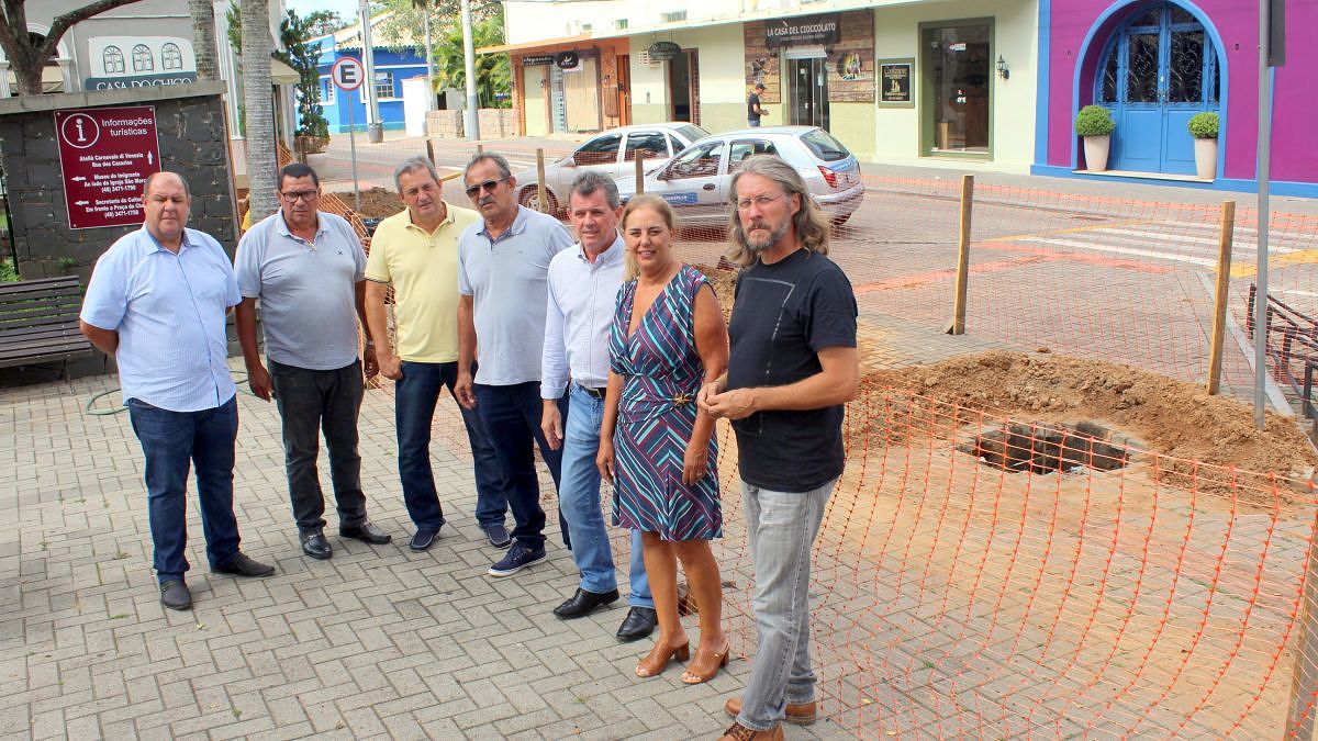 Projeto das obras da Rua Coberta e praça de São Bento Baixo são apresentados à imprensa em Nova Veneza