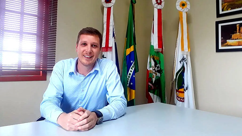 Vereador Aroldo Frigo Júnior entrega presidência do PSDB de Nova Veneza