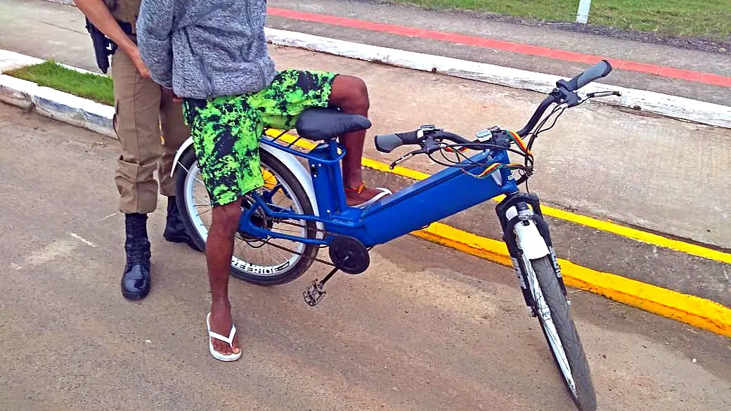 PM apreende adolescente em Forquilhinha com bicicleta elétrica furtada em Nova Veneza