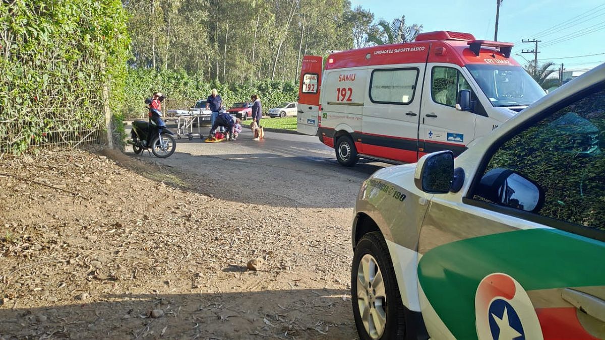 Jovem motociclista de Nova Veneza se envolve em acidente de trânsito em Forquilhinha