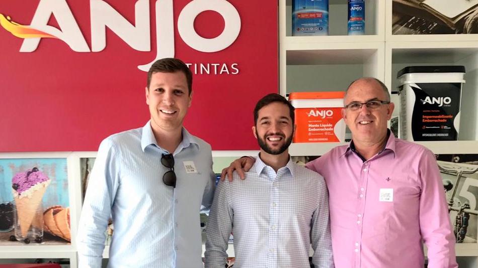 Governo de Nova Veneza e Anjo Tintas firmam parceria para revitalização do complexo esportivo Antônio Amboni