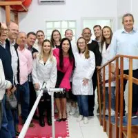 Geovania visita Clínica Municipal de Fisioterapia que recebeu investimentos de emenda parlamentar