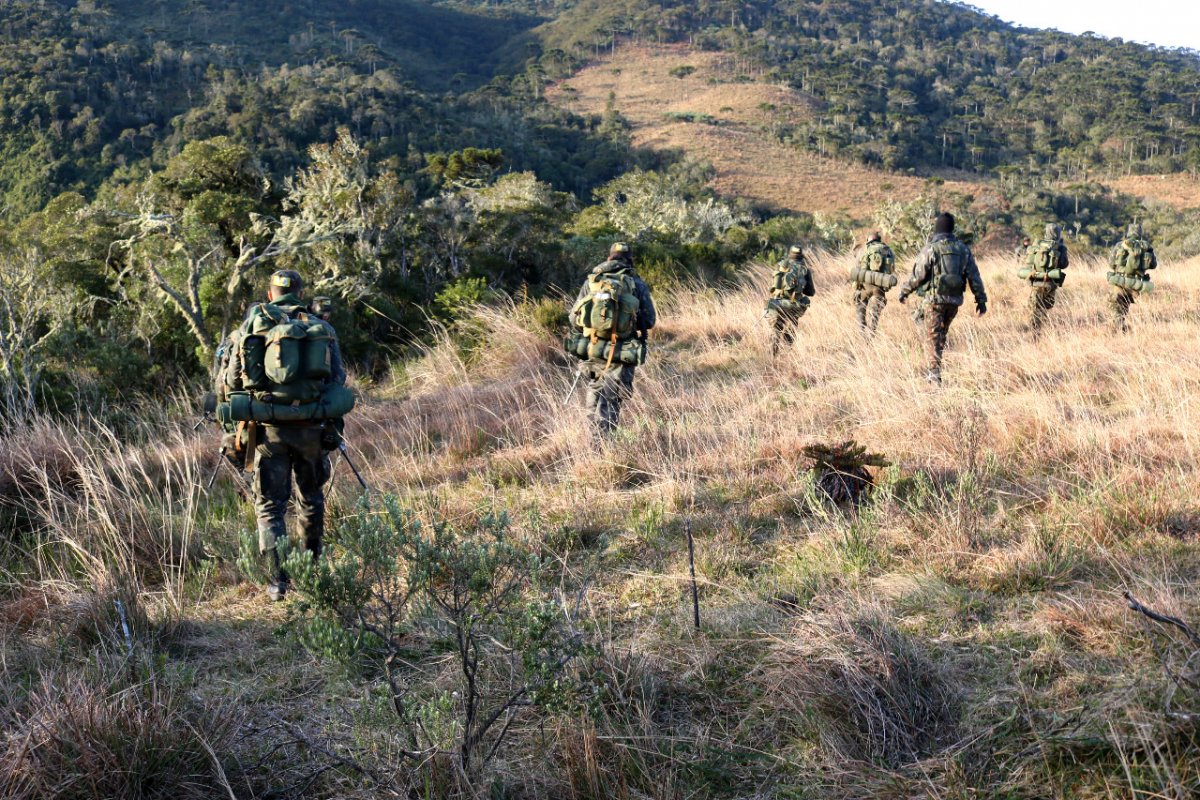 28º GAC realiza em Nova Veneza exercício do curso de formação de cabos