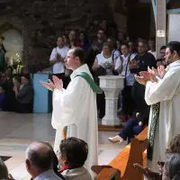 Caminhada Vocacional leva fiéis até o Santuário de Caravaggio