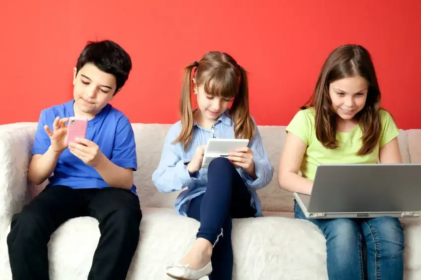 Como Bloquear Jogos Online e Aplicativos para que as Crianças Estudem