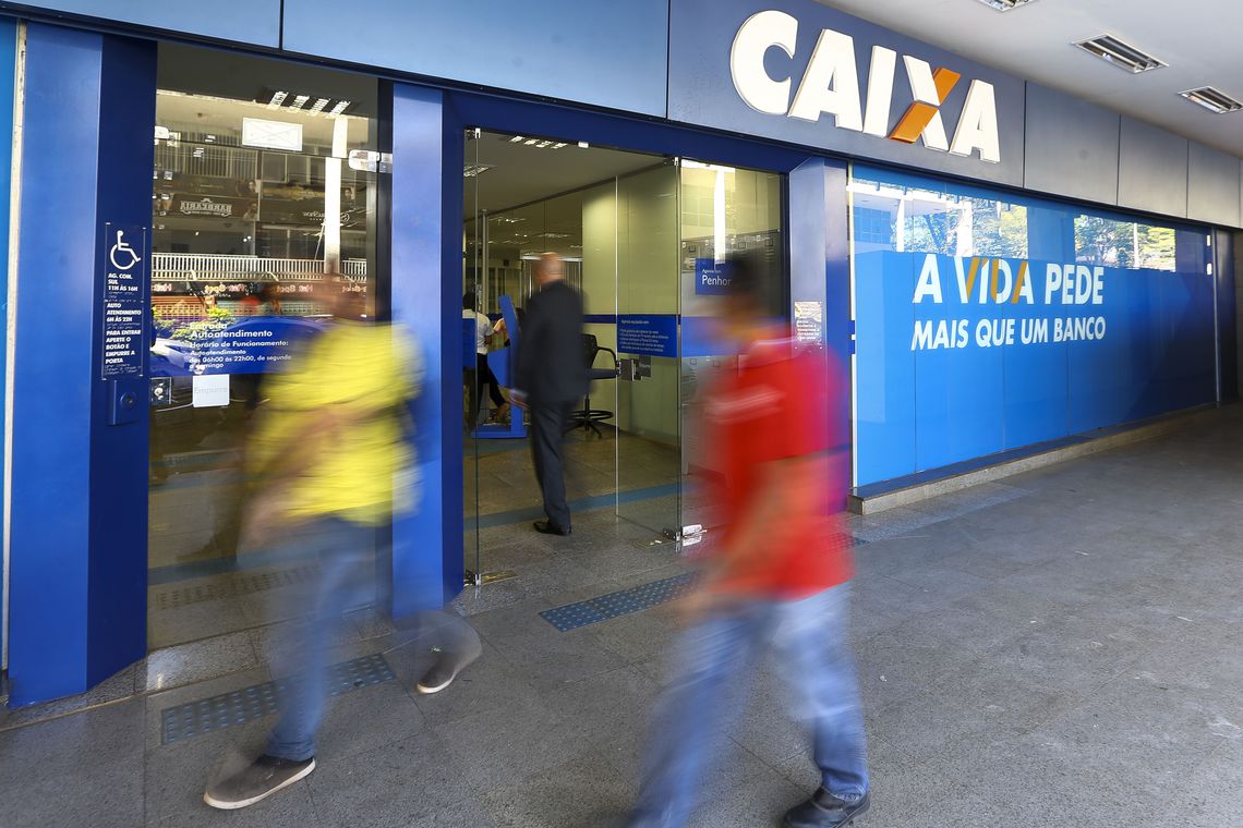 Caixa paga hoje até R$ 500 do FGTS para parte dos correntistas