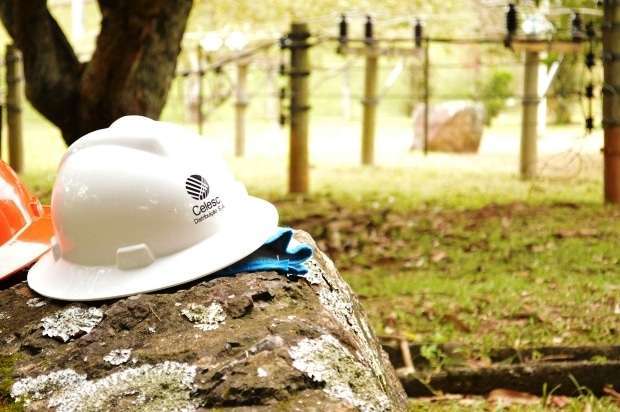 Celesc anuncia novo prazo para religação de urgência 2 Celesc anuncia novo prazo para religação de urgência