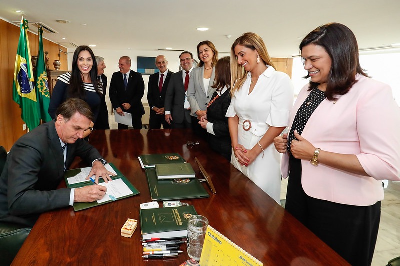 Agora é lei: facilitado o afastamento da vítima de violência doméstica do agressor 1 Agora é lei: facilitado o afastamento da vítima de violência doméstica do agressor
