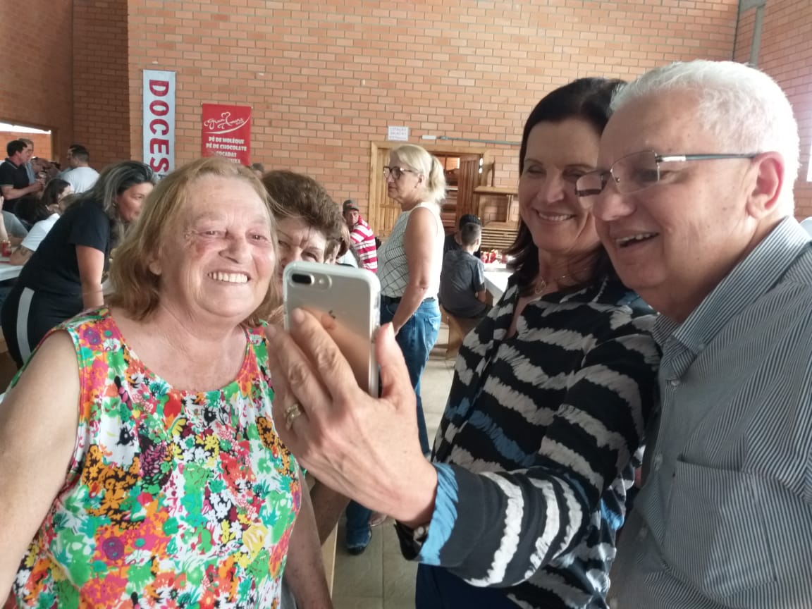 Angela Amin prestigia convenção do PP neoveneziano