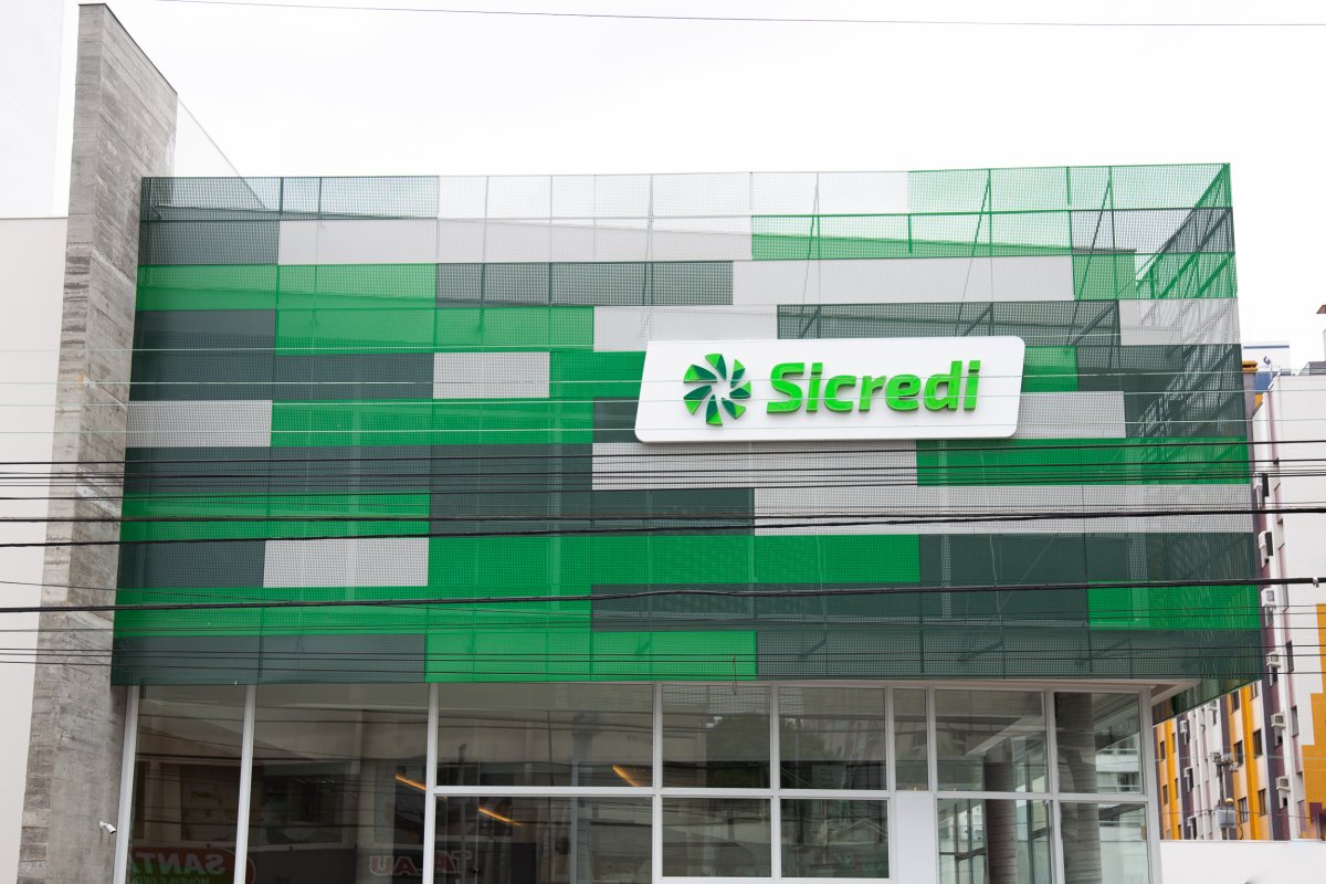 Sicredi apresenta agência com novo modelo de atendimento aos associados 1 Sicredi apresenta agência com novo modelo de atendimento aos associados