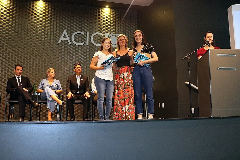 Neoveneziana vence categoria do 19º Prêmio Acic de Jornalismo