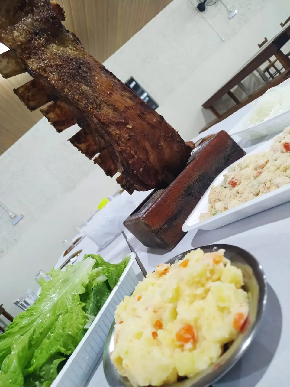 Costela do Morelli: almoço caseiro com praticidade para o domingo de eleições