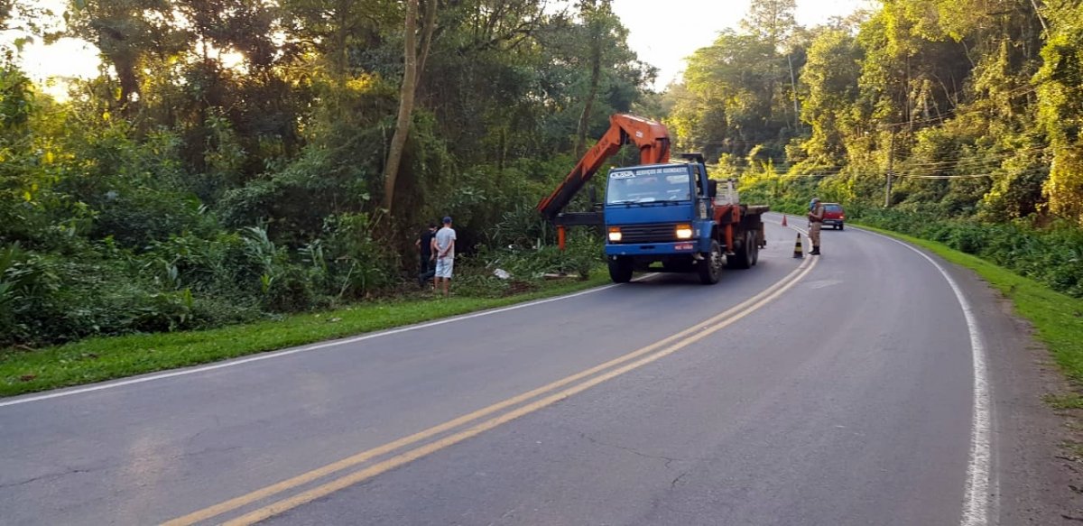 Idoso fica ferido em acidente de trânsito na rodovia José Spillere