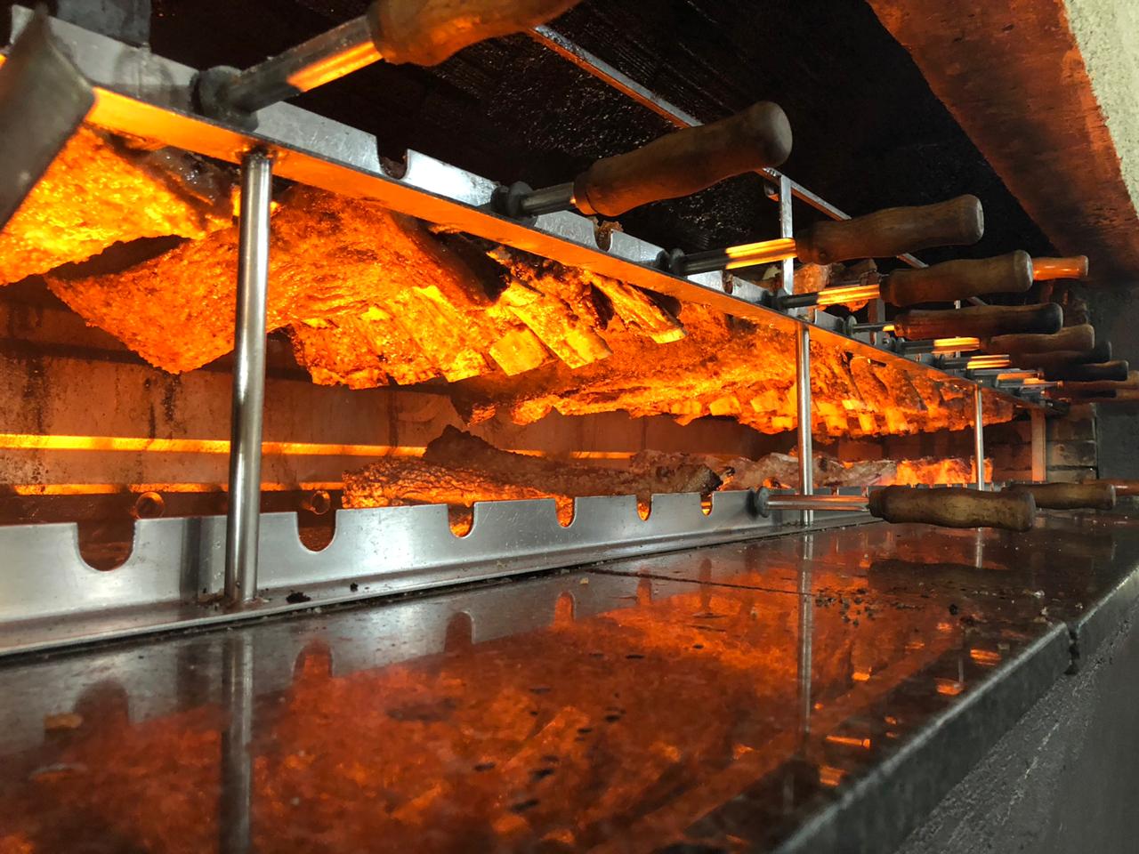 Costela do Morelli: deliciosos pratos com todos os cuidados na pandemia