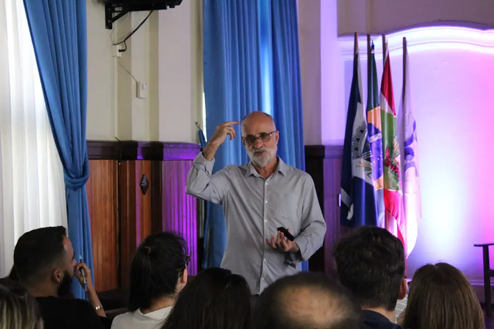 Proesde Licenciatura da Unesc promove evento para abordar a educação em Santa Catarina