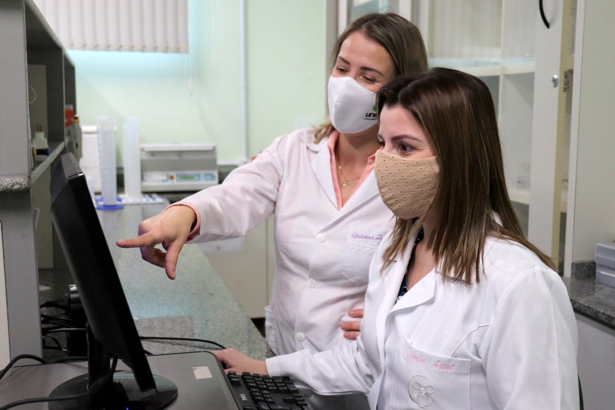 Unesc inicia em setembro coleta de dados de pesquisa para avaliar danos neuropsiquiátricos relacionados à Covid-19 8 Unesc inicia em setembro coleta de dados de pesquisa para avaliar danos neuropsiquiátricos relacionados à Covid-19