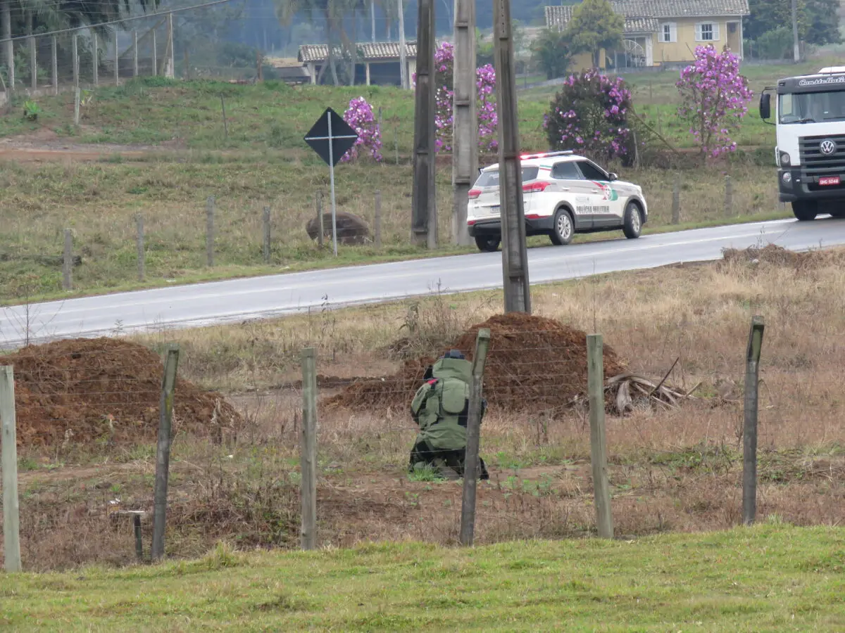 Explosivos são encontrados abandonados em Nova Veneza