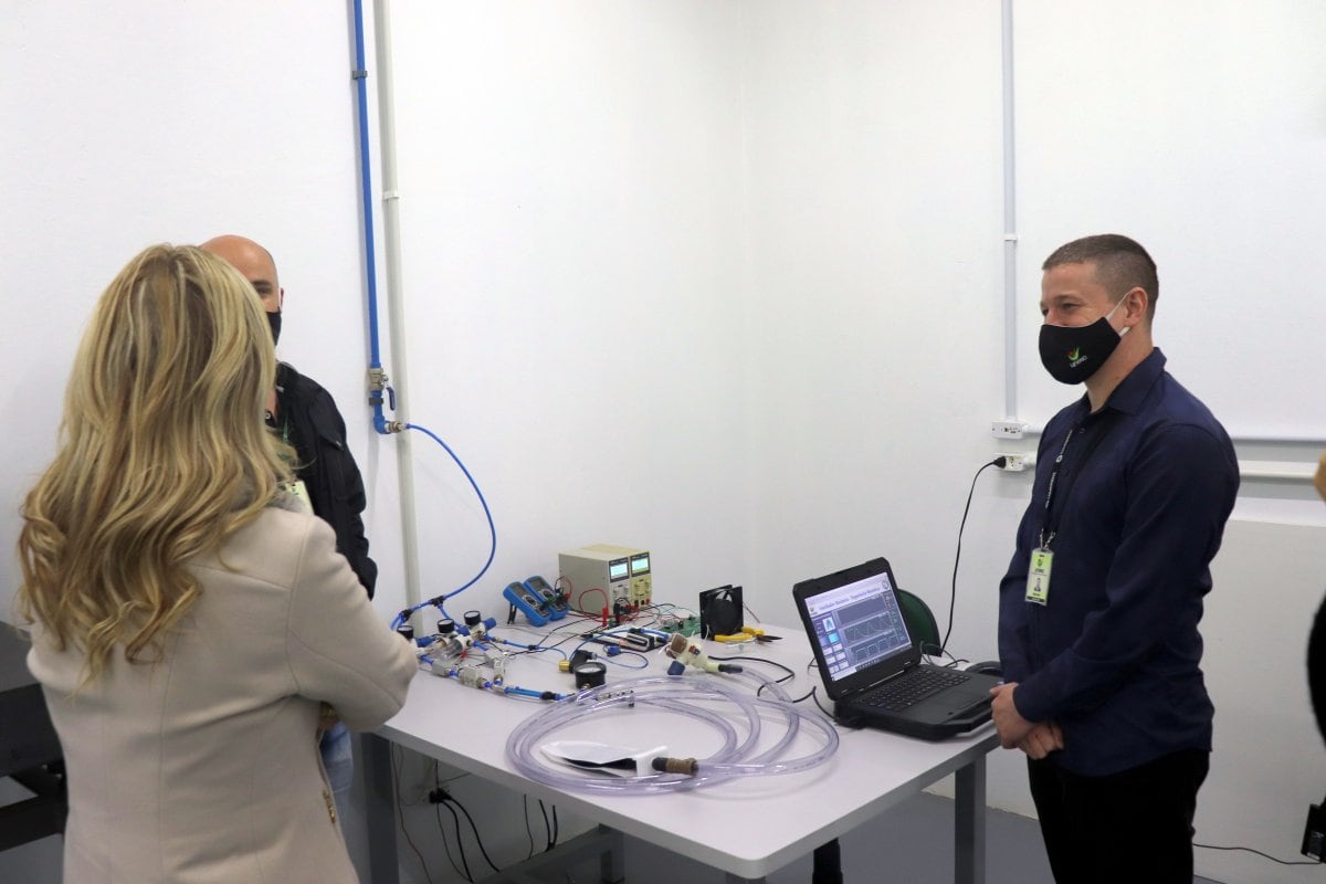 Unesc apresenta modelo inovador e seguro de respirador mecânico para o enfrentamento da Covid-19 7 Unesc apresenta modelo inovador e seguro de respirador mecânico para o enfrentamento da Covid-19
