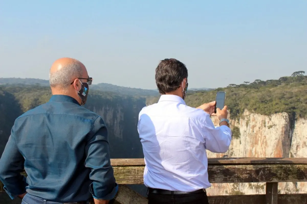 Presidente da Santur se impressiona com potencial da região Caminho dos Canyons
