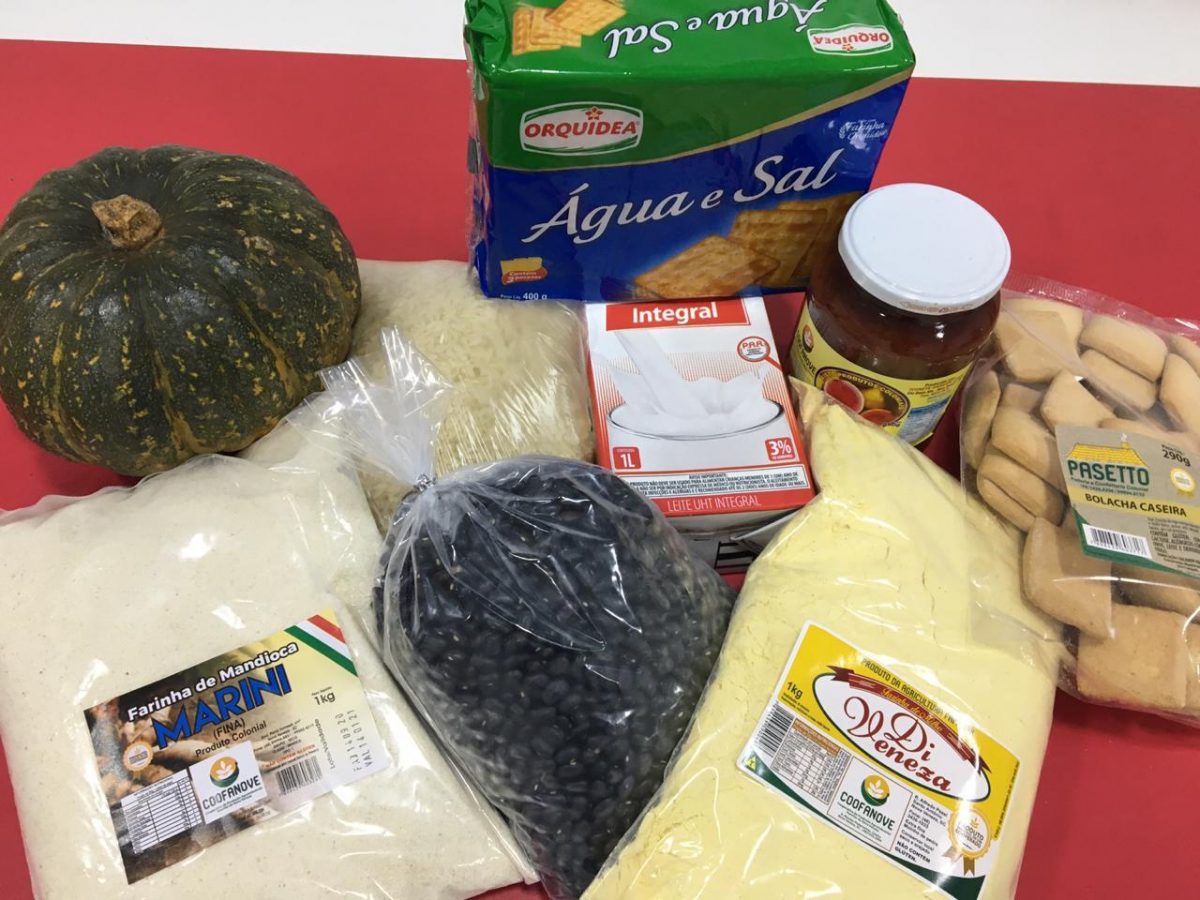 Mais kits emergenciais de alimentação são entregues nesta quinta-feira, em Nova Veneza 1 Mais kits emergenciais de alimentação são entregues nesta quinta-feira, em Nova Veneza