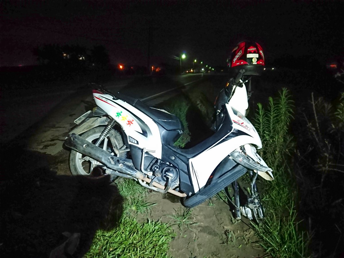 Em Nova Veneza jovem fica ferido em colisão entre moto e carro