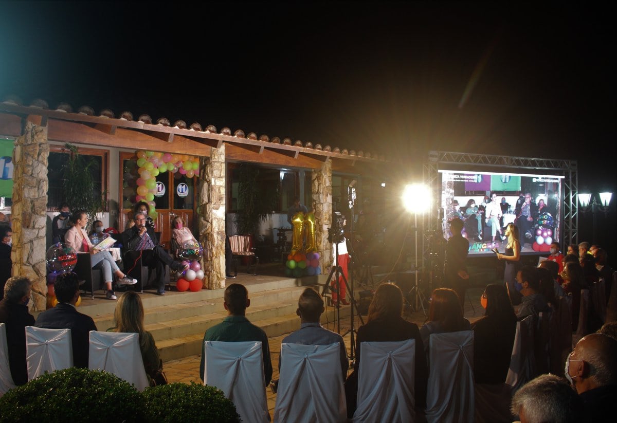 Ênio e Ângela lançam Plano Administrativo através de live