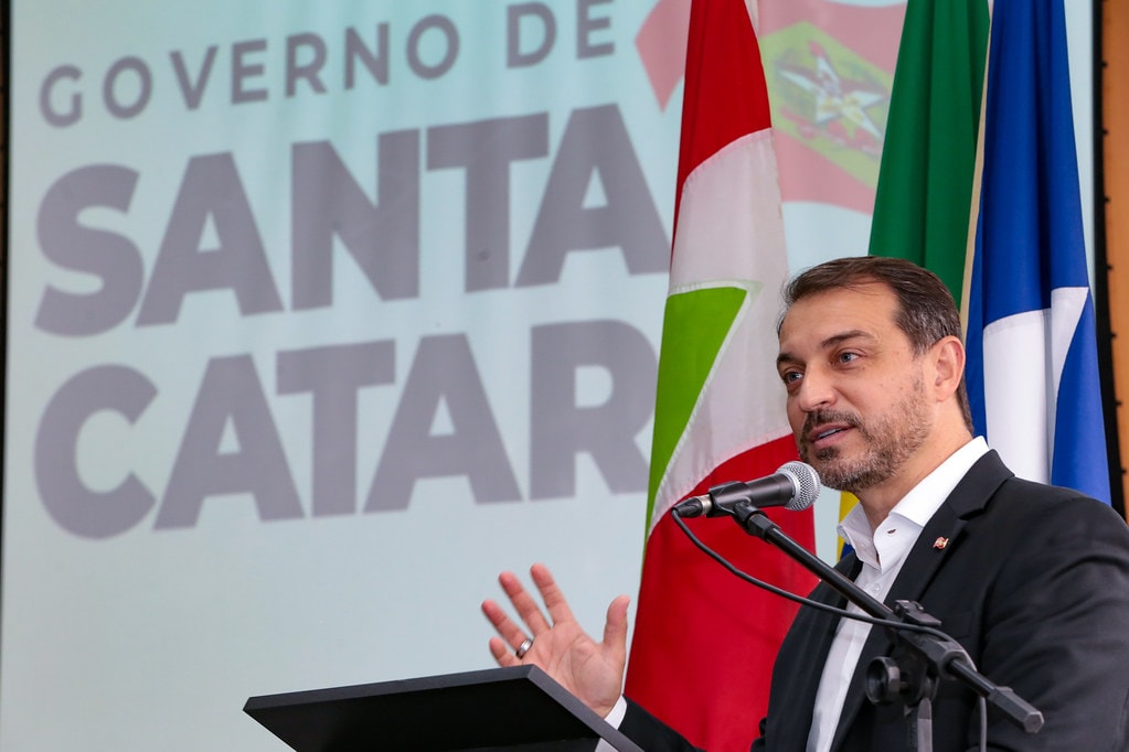 Em Joinville, governador sanciona projeto de lei com redução e isenção de impostos para diversos setores 1 Em Joinville, governador sanciona projeto de lei com redução e isenção de impostos para diversos setores