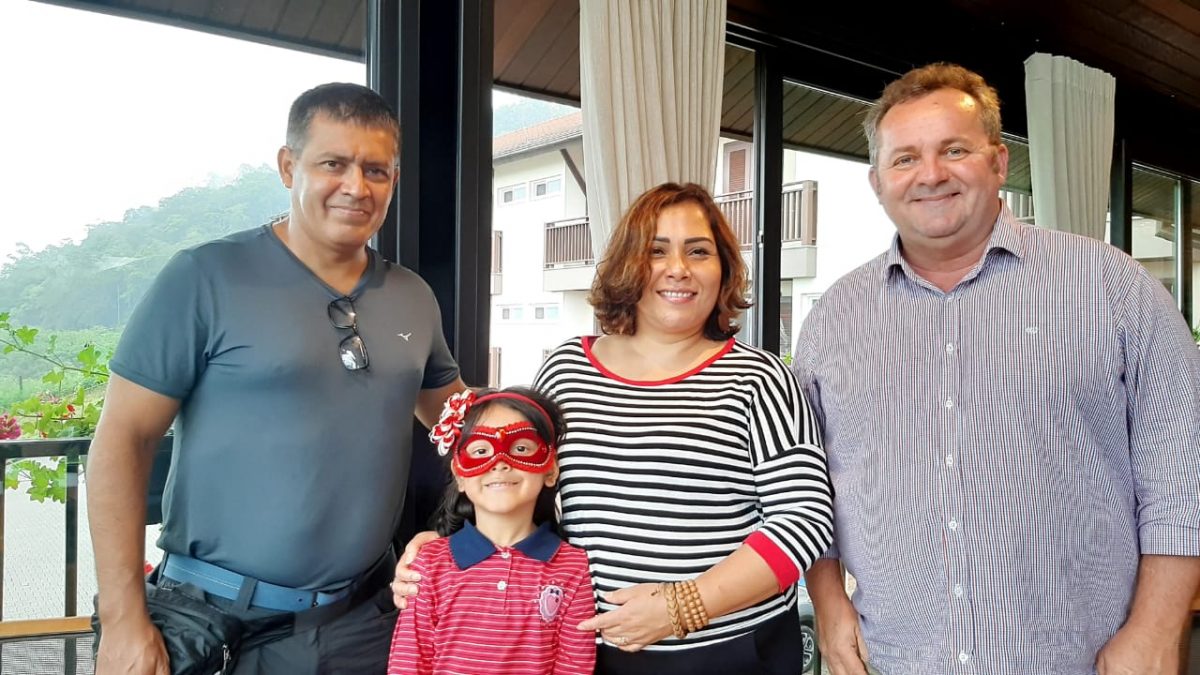 Par no desmentegar la nostra infansa 4 Par no desmentegar la nostra infansa