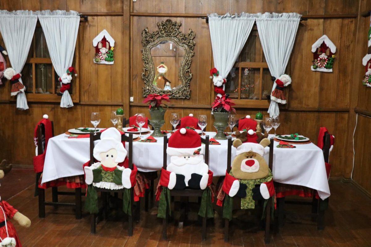 Enfeites do Projeto Natal Feito à Mão da Casa da Minestra serão sorteados durante a live