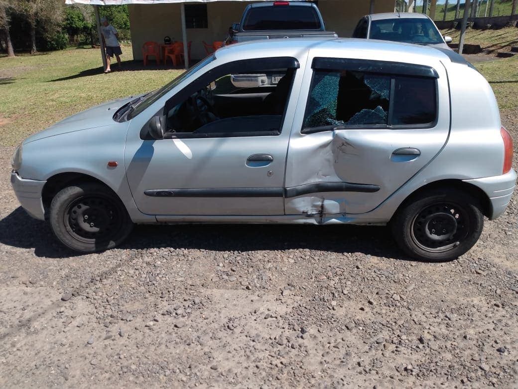 Polícia Militar registra acidente de trânsito na Garuvinha