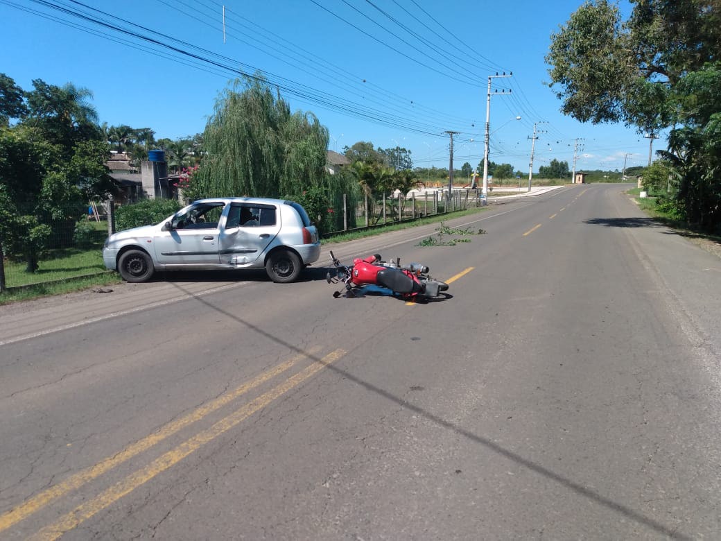 Polícia Militar registra acidente de trânsito na Garuvinha