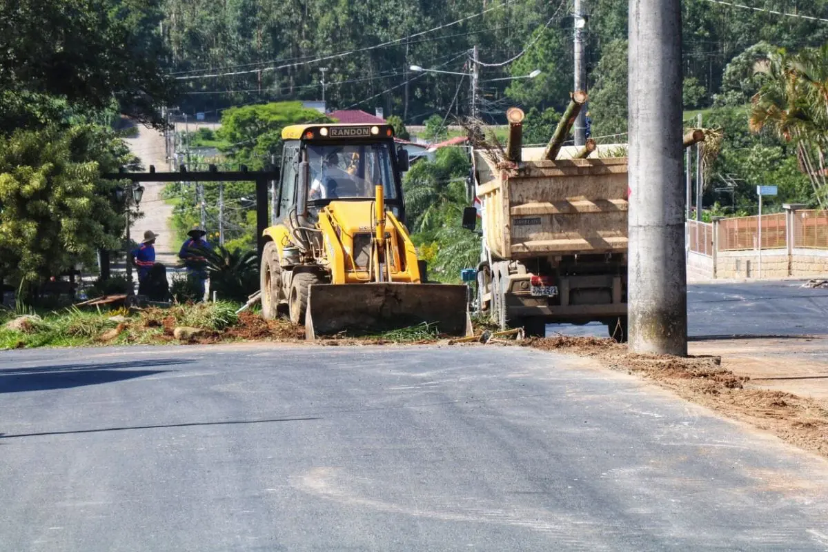 Repavimentação asfáltica da avenida José Ronchi no Caravaggio, foi concluída