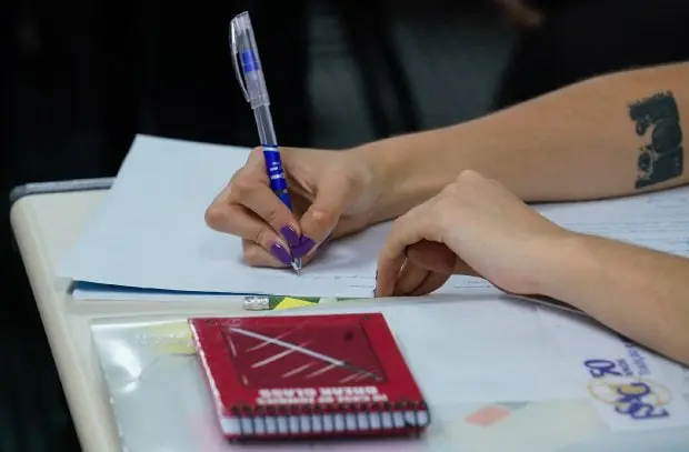 Governo do Estado anuncia R$ 327,3 milhões em bolsas do Uniedu, maior valor da história