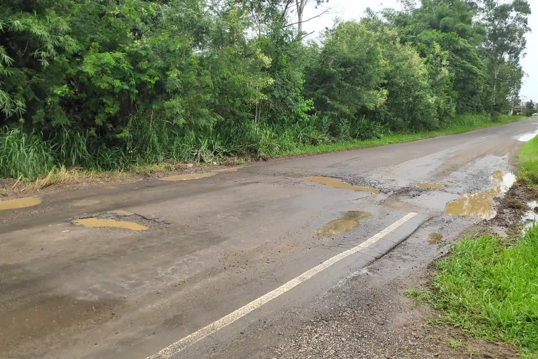 Secretário de Obras de Siderópolis promete melhorias para a Estrada Geral do Santo Antônio