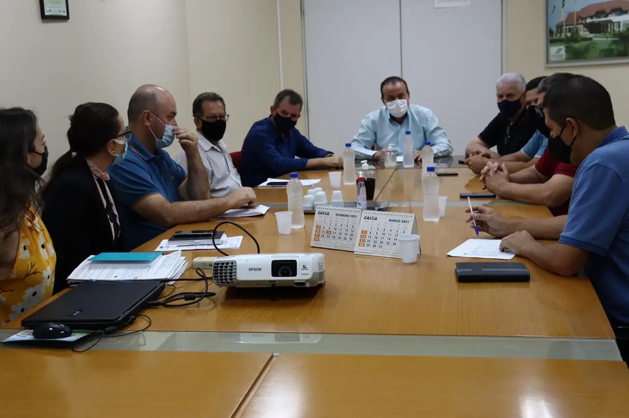 Neguinho volta a discutir sobre o consórcio usina de asfalto com os prefeitos de Nova Veneza e Maracajá