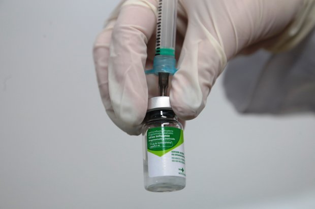 Campanha de vacinação contra gripe começa no dia 12 de abril em Santa Catarina