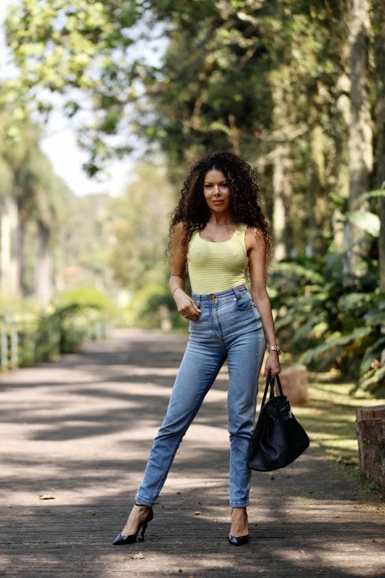Versatilidade do jeans: a peça queridinha que nunca sai de moda 2 Versatilidade do jeans: a peça queridinha que nunca sai de moda