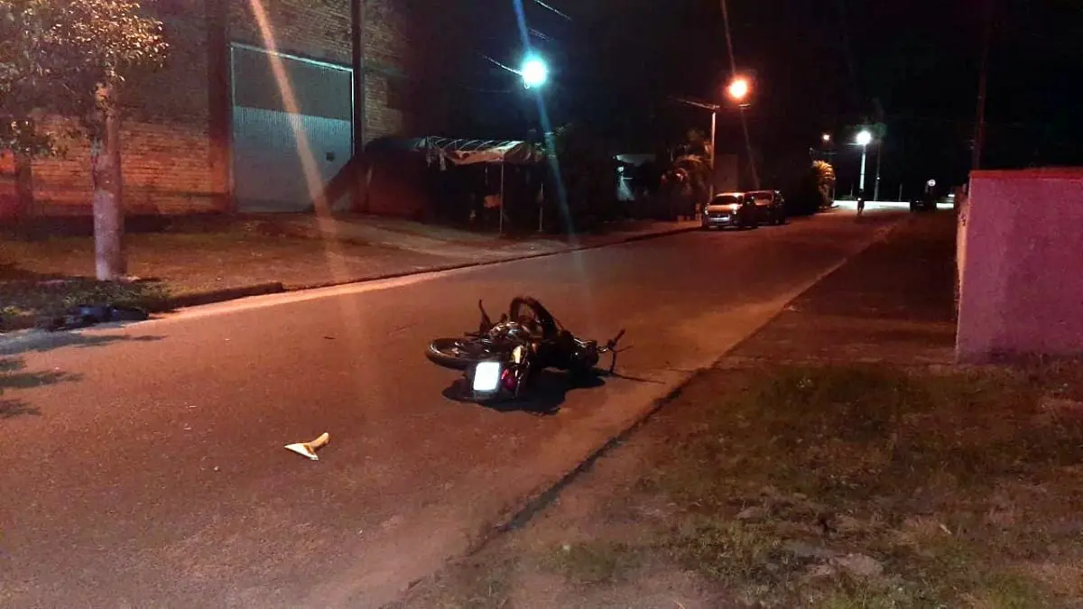 Acidente de trânsito deixa motociclista ferido no Caravaggio