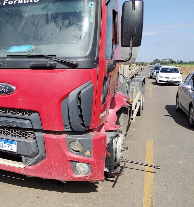 Condutor foge após se envolver em acidente em Nova Veneza