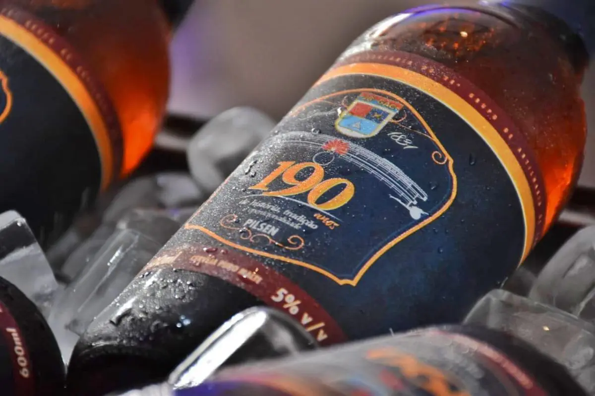 Cervejaria Santa Catarina lança rótulo exclusivo em homenagem aos 190 anos do 28º GAC